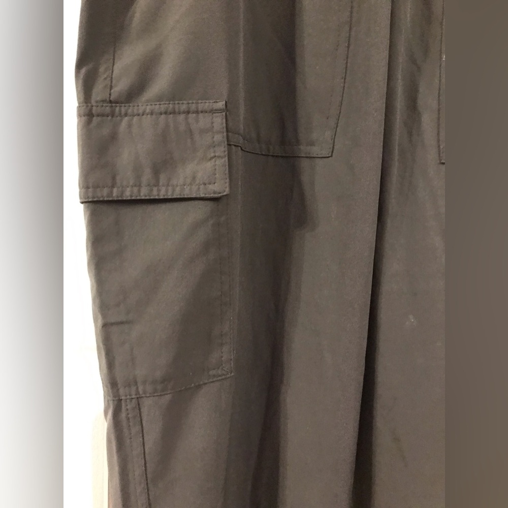 Old Navy Stretchtech Drawstring Pants, Size Mediu… - image 3